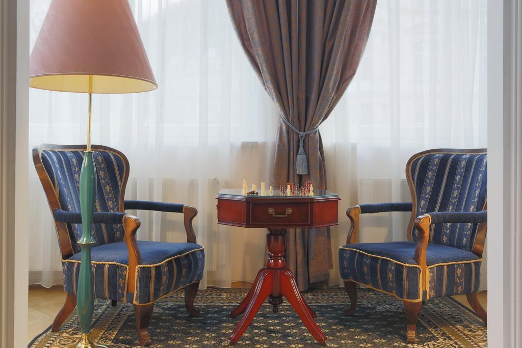 Bristol Vila Tereza Karlovy Vary Ruang foto