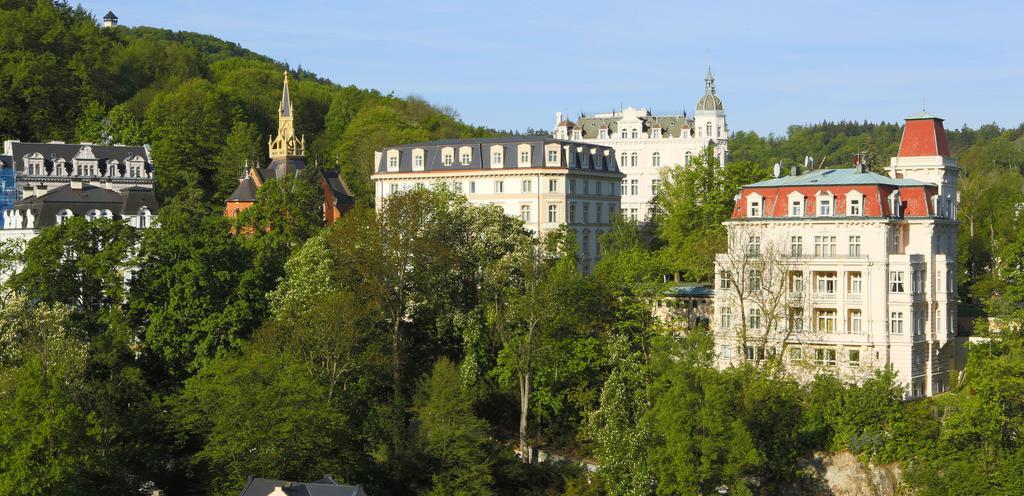 Bristol Vila Tereza Karlovy Vary Bagian luar foto